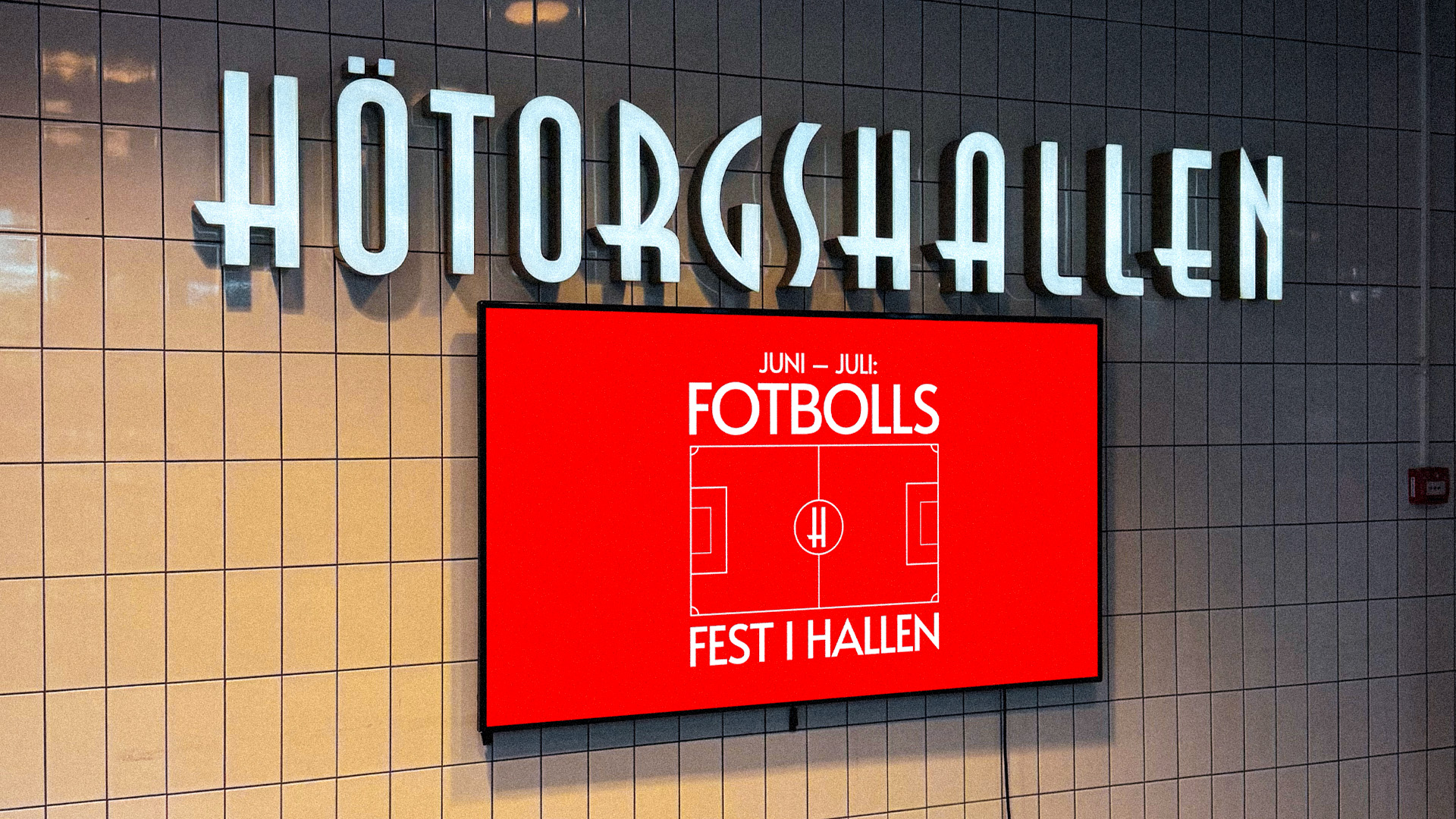 Fotbollsfest i hallen – när begränsningar blir en kreativ möjlighet